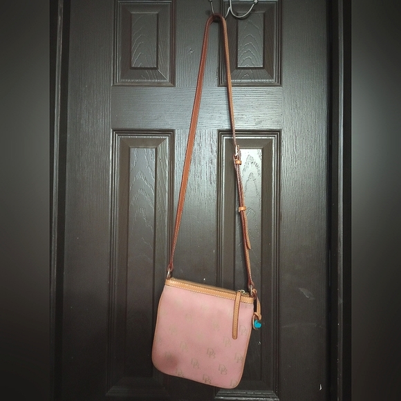 Dooney & Bourke Crossbody - Picture 1 of 7